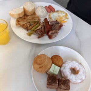Breakfast at the Shanghai transit hotel: buns, sausages and pastries